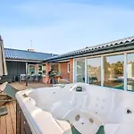 Bela - From The Sea By Interhome Feriehus